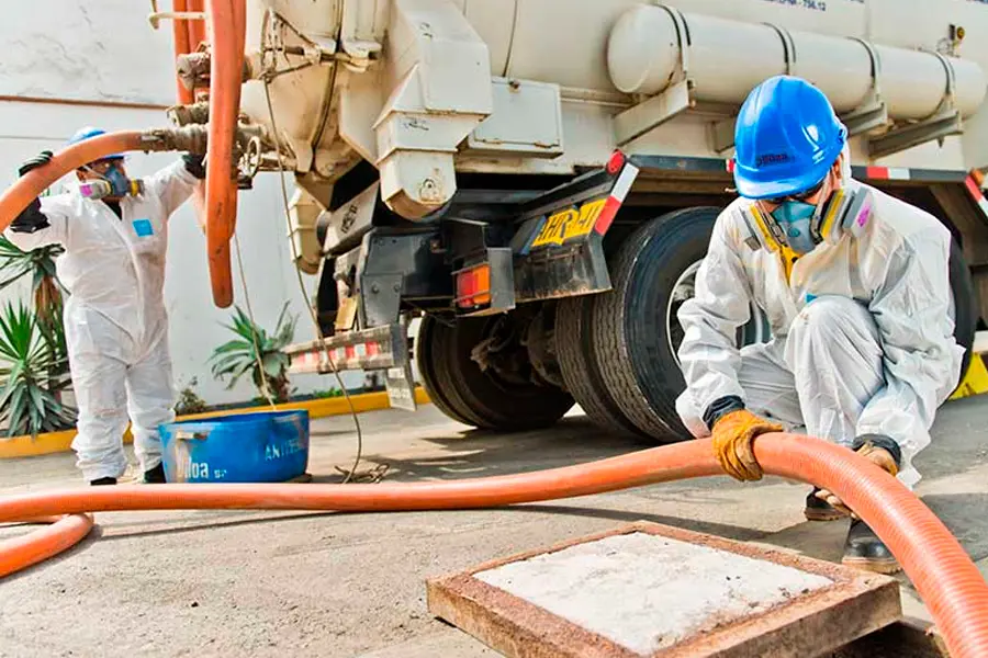 Servicios de desazolve de drenajes y tuberías en Mérida